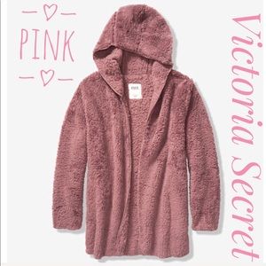 NWT Victoria’s Secret pink SHERPA CARDIGAN xs/s